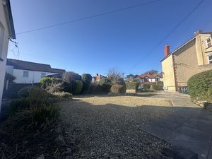 Photo 11- click for photo gallery